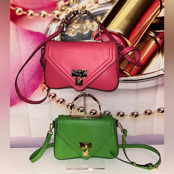 Steve Madden Handbags - Ladies Steve Madden Shoulder Bag, NWT.